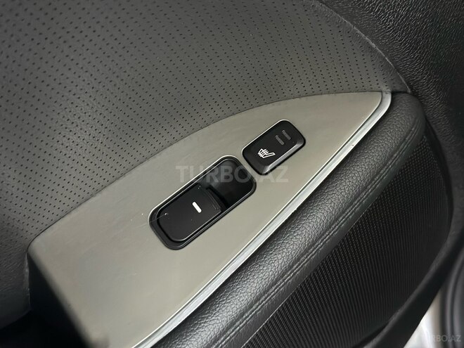 Kia Optima-21