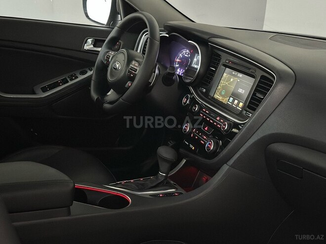 Kia Optima-15