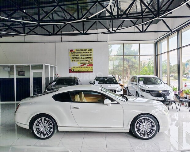 Bentley Continental GT-5