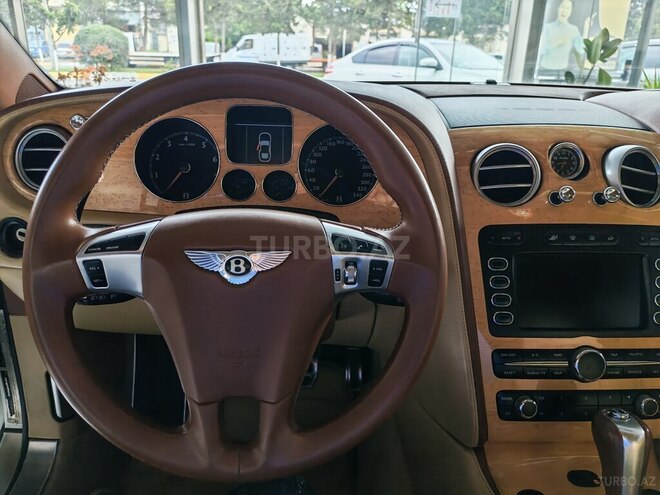 Bentley Continental GT-16