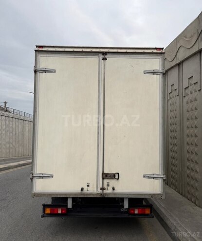 Ford Transit-2