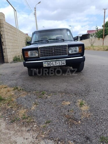 LADA (VAZ) 2107-2