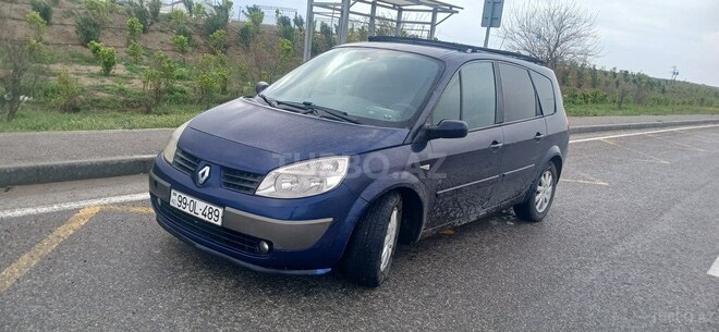 Renault Megane Scenic-5