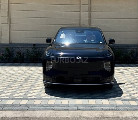 Changan Qiyuan Q07-7