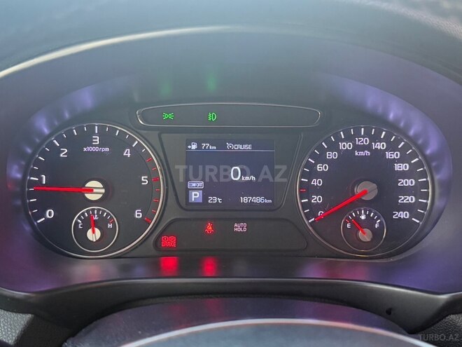 Kia Sorento-10