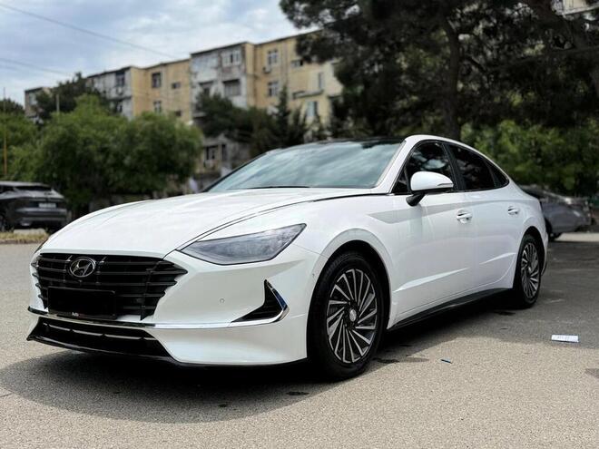 Hyundai Sonata-5