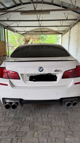 BMW 528-2