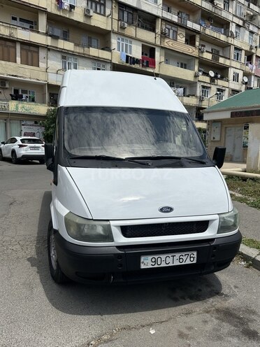 Ford Transit-1