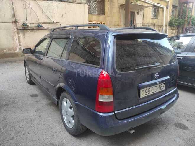 Opel Astra-11