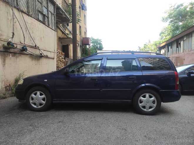 Opel Astra-10