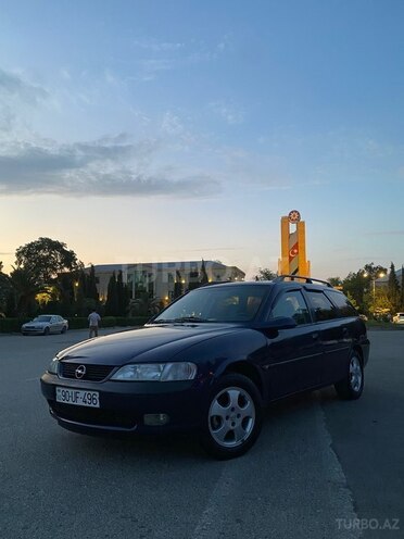 Opel Vectra-3