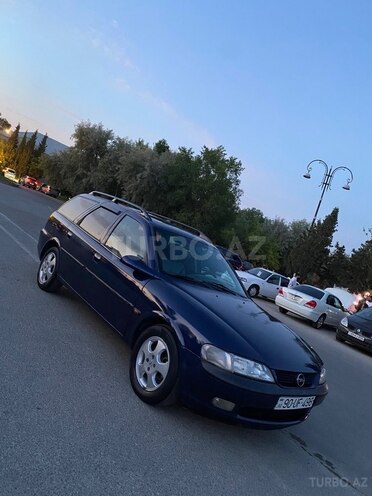 Opel Vectra-6