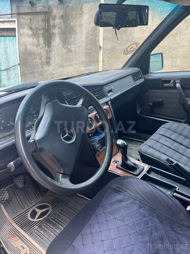 Mercedes 190-3