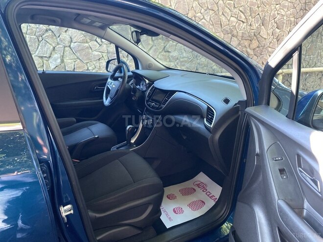 Chevrolet Trax-11