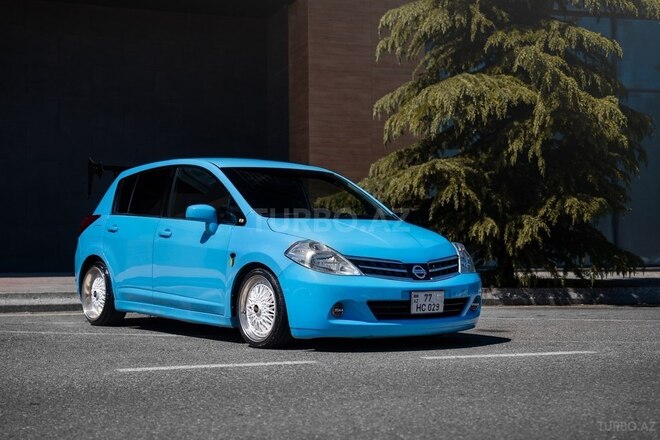 Nissan Tiida-2