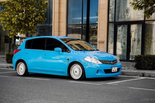 Nissan Tiida-3