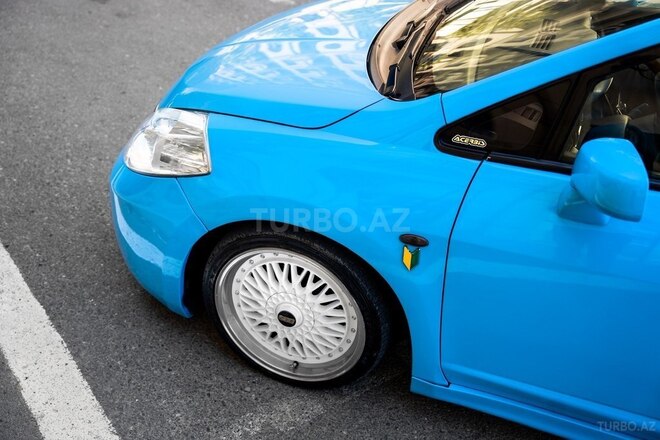 Nissan Tiida-10