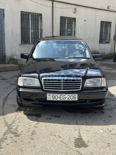 Mercedes C 220-21