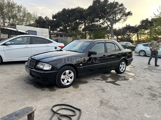 Mercedes C 220-3