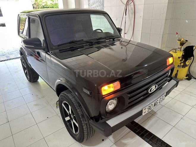 LADA (VAZ) Niva-4