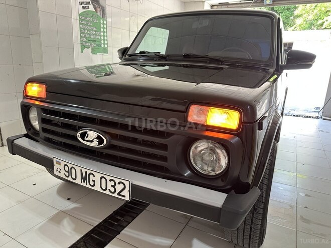 LADA (VAZ) Niva-3