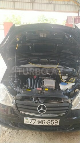 Mercedes A 170-4