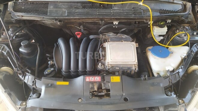 Mercedes A 170-3
