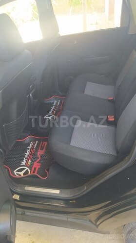 Mercedes A 170-12