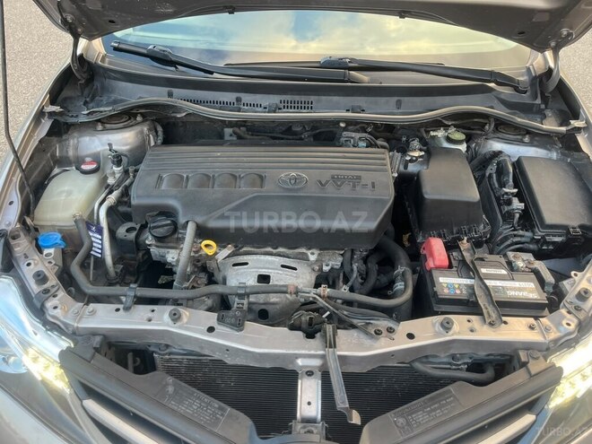 Toyota Auris-10