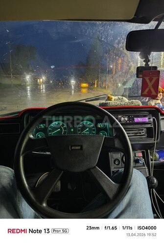 LADA (VAZ) 2107-8