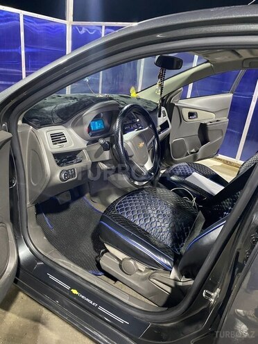 Chevrolet Cobalt-4