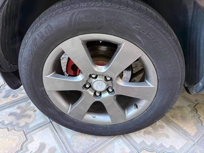 Hyundai Santa Fe-5