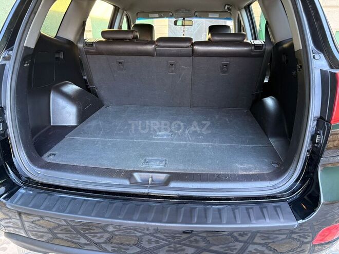 Hyundai Santa Fe-14
