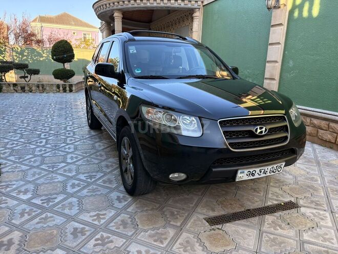 Hyundai Santa Fe-1