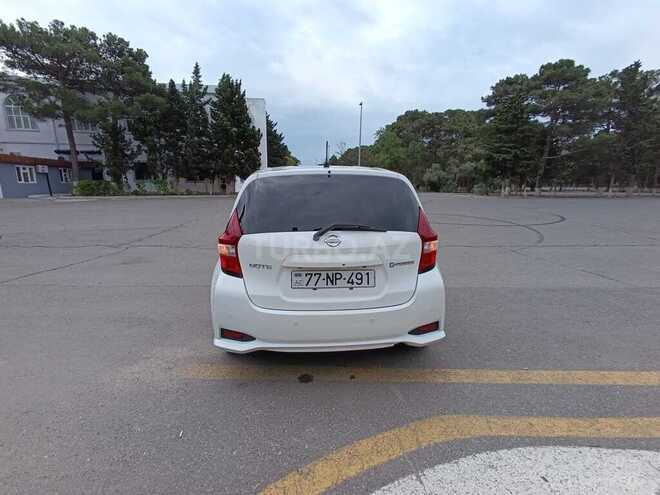 Nissan Note-2