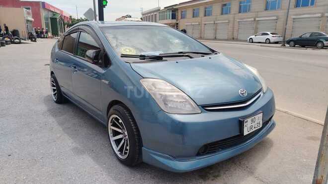 Toyota Prius-1