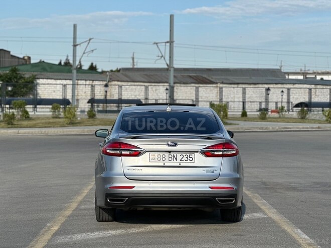 Ford Fusion (North America)-11