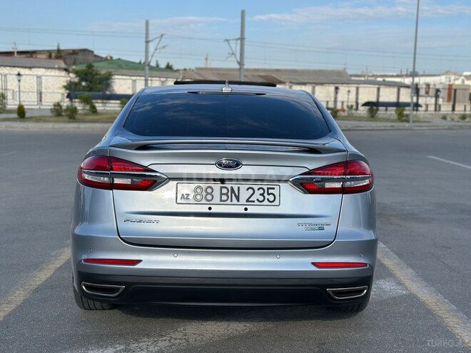 Ford Fusion (North America)-10