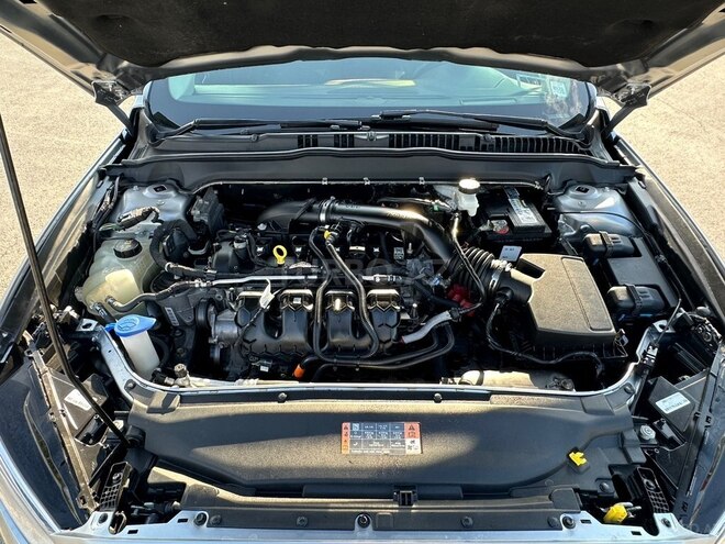 Ford Fusion (North America)-18