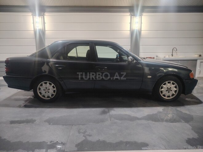 Mercedes C 200-3