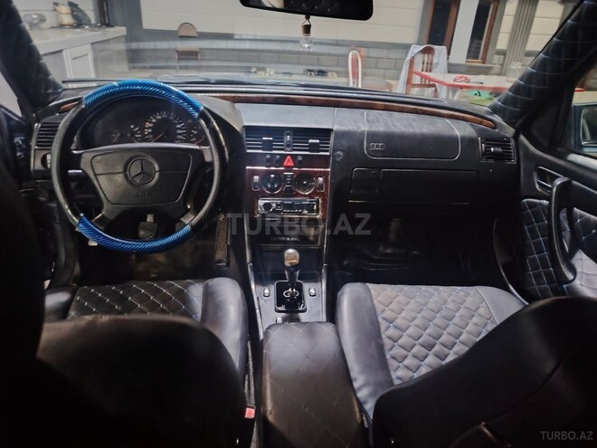 Mercedes C 200-10