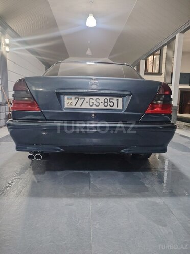Mercedes C 200-4
