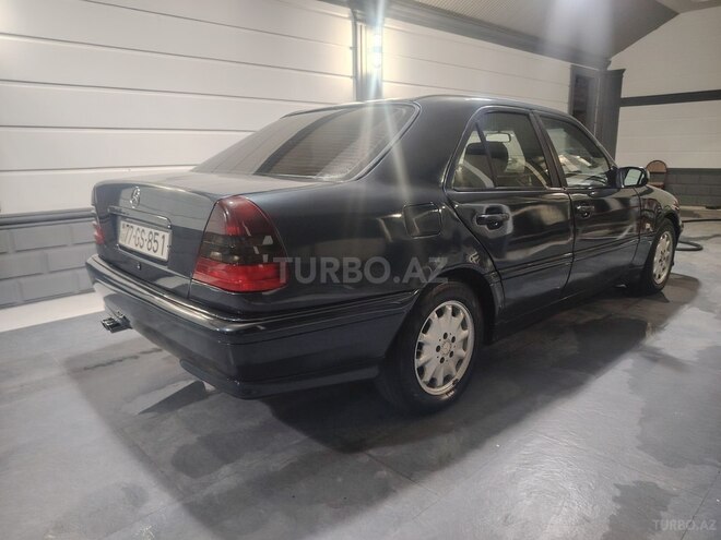 Mercedes C 200-6