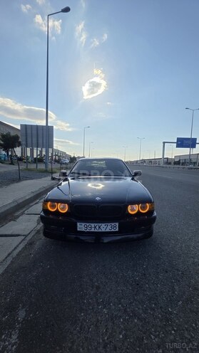 BMW 735-1