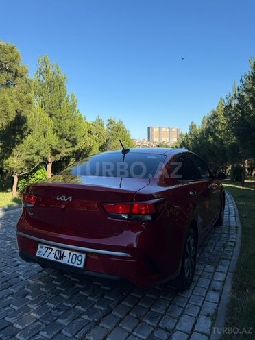 Kia Rio-8