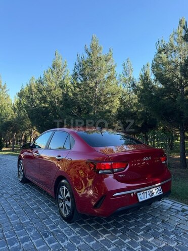 Kia Rio-4