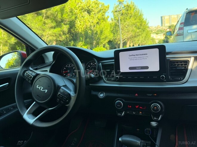 Kia Rio-13