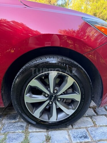 Kia Rio-10