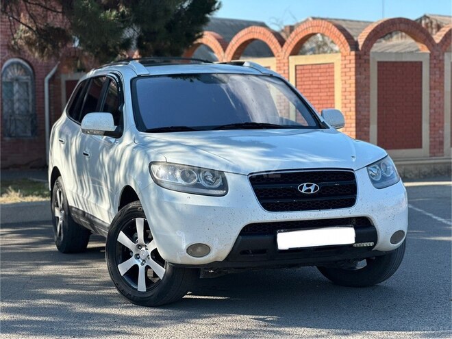 Hyundai Santa Fe-1