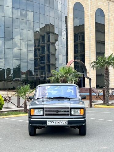 LADA (VAZ) 2107-1